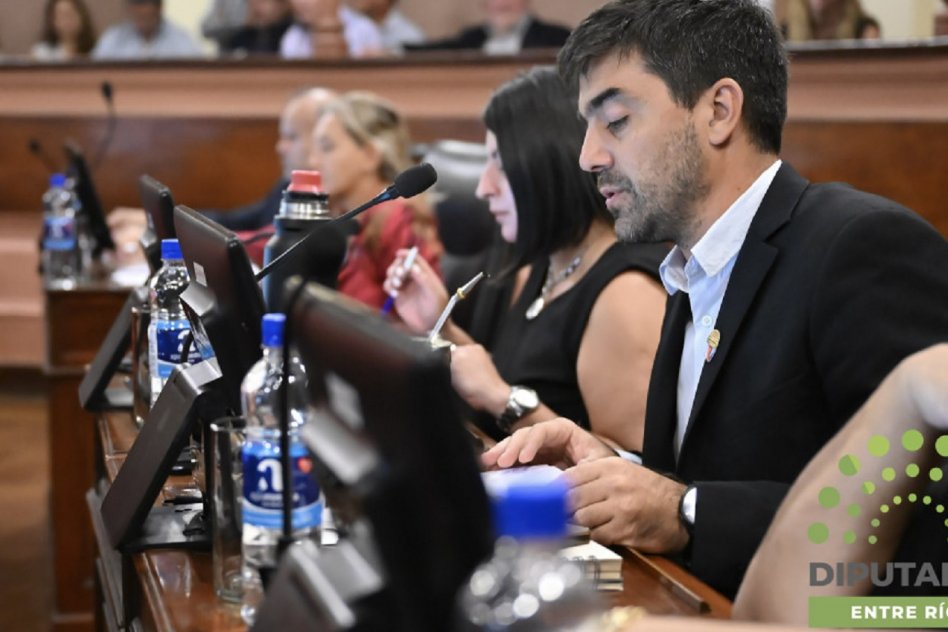 Tomó estado parlamentario el proyecto de ley que crea la Comisión Especial Investigadora de la Deuda Pública