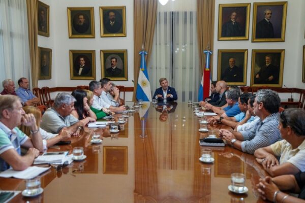 El gobierno y representantes de la CGT en Entre Ríos dialogaron sobre la reforma previsional