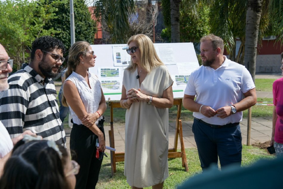 La Municipalidad moderniza la Plaza de los Olivos de barrio San Agustín