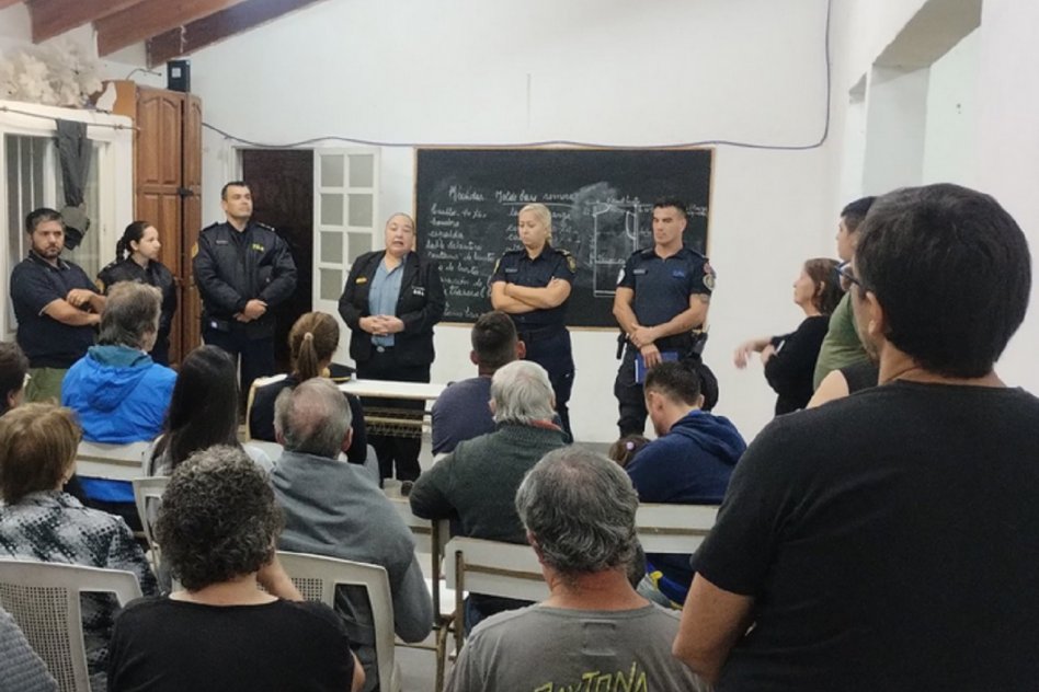 CONTROL URBANO El Municipio participa en foros de seguridad y coordina acciones con vecinos