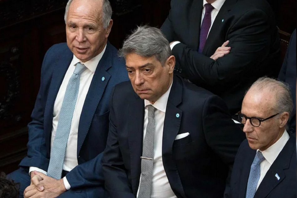 El Gobierno llevó a la Corte Suprema la reforma laboral con un “per saltum” para frenar su suspensión