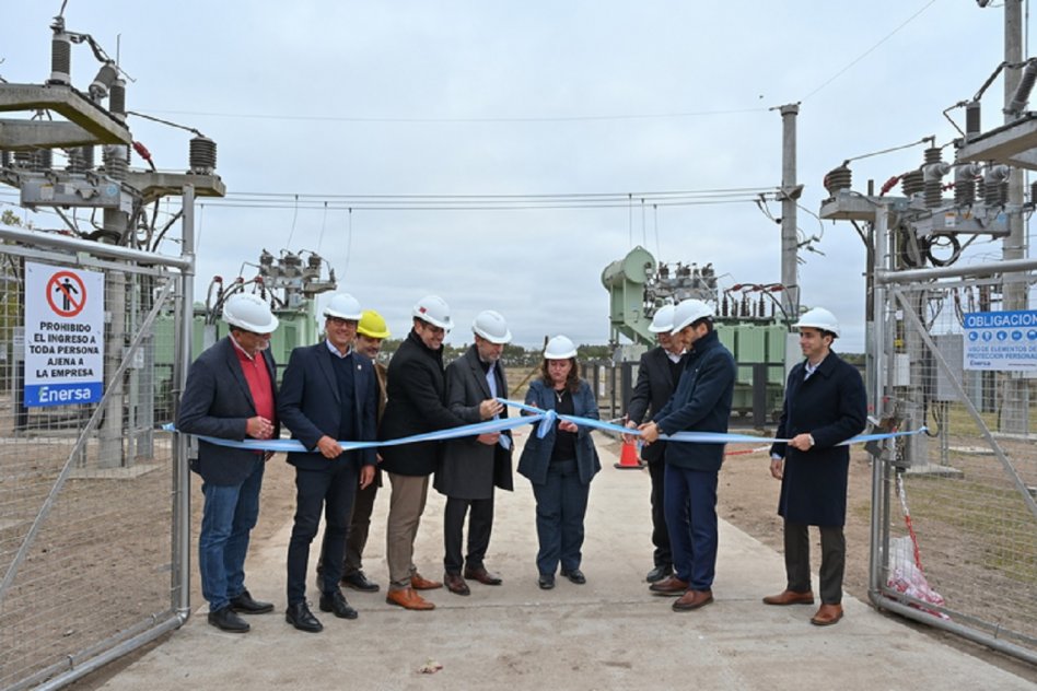 Los gobernadores de Entre Ríos y Santa Fe inauguraron una nueva subestación de energía en General Ramírez