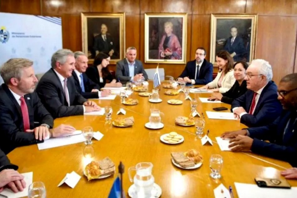 HIF GLOBAL Frigerio y Walser viajan con Quirno a Uruguay para hablar de la relocalización de la planta en Paysandú
