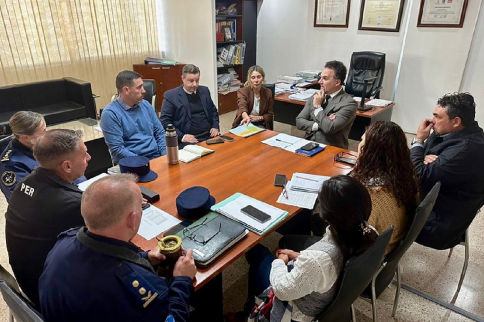 La provincia le da forma al recupero de gastos por operativos de seguridad ante amenazas en escuelas