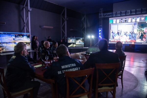 La provincia puso en marcha un operativo de seguridad con monitoreo en tiempo real