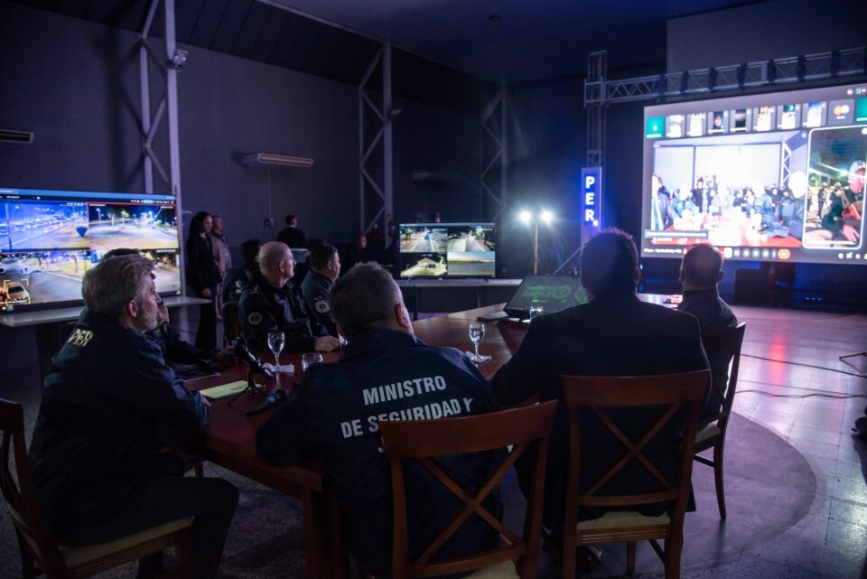 La provincia puso en marcha un operativo de seguridad con monitoreo en tiempo real