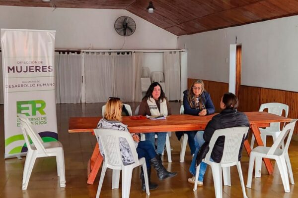 Punto Móvil Mujer continúa recorriendo comunidades entrerrianas