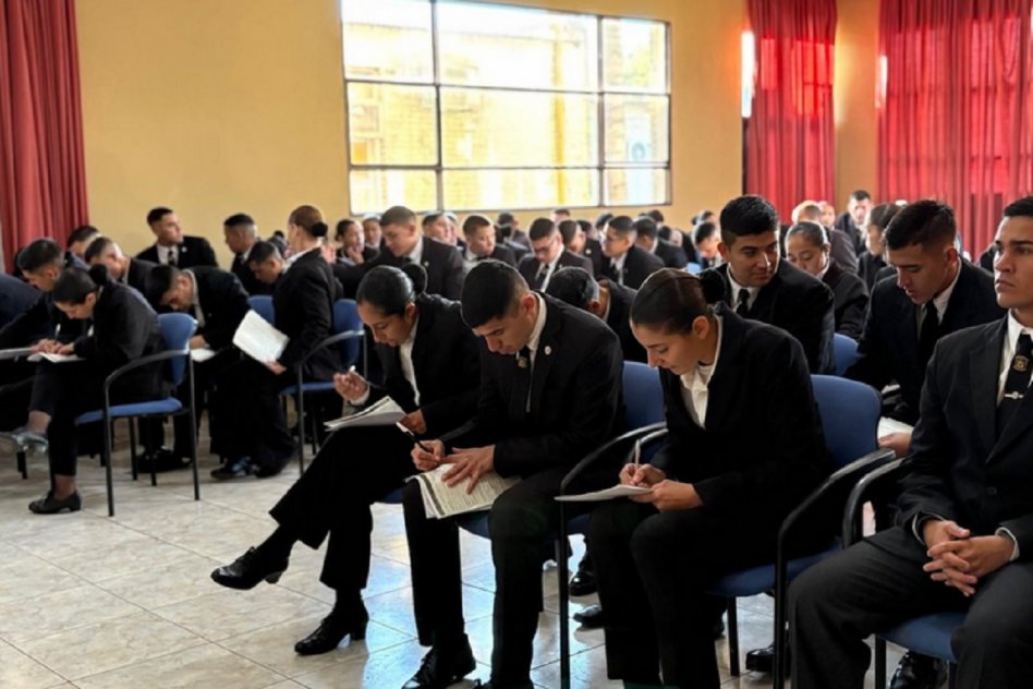 OSER llevó adelante la segunda jornada de afiliación destinada a cadetes de la Policía