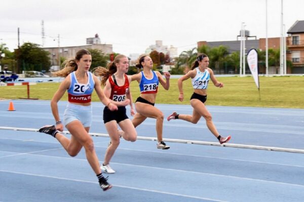 El CEF Nº 3 fue sede de una histórica edición del Nacional de Atletismo U20