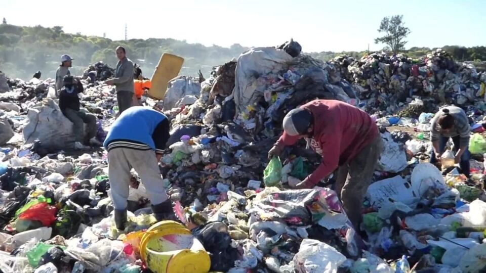 La Justicia ordenó el traslado del Volcadero de Paraná