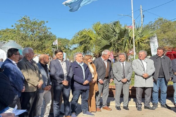 Entre Ríos suma valor a la lechería con presencia activa en Todo Láctea