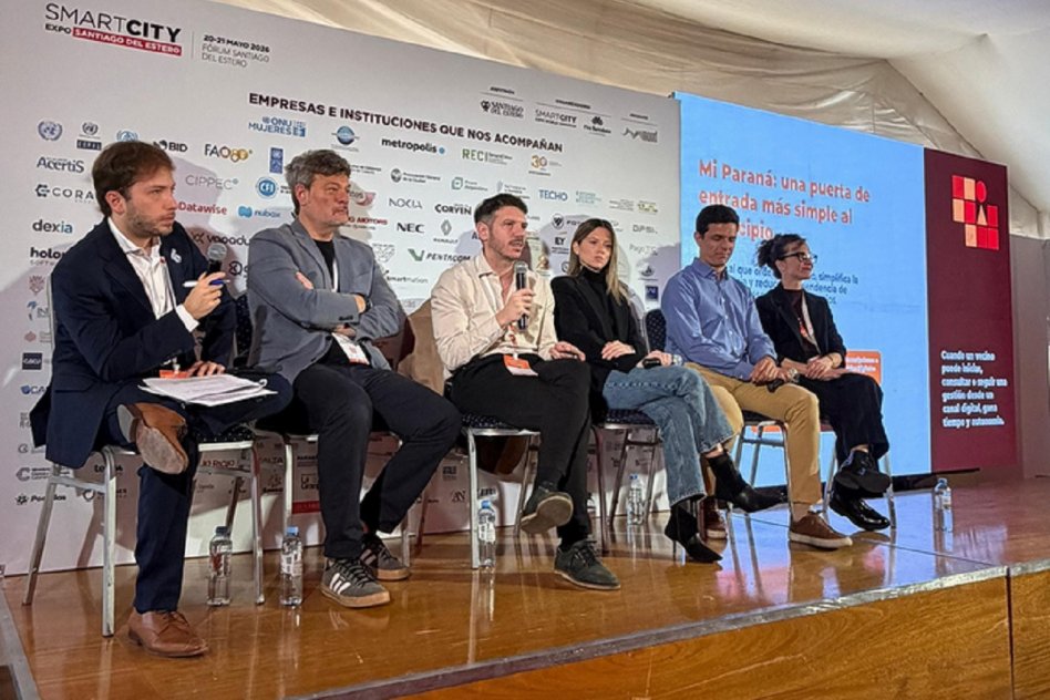 Paraná expuso su modelo de transformación digital en la Smart City Expo 2026