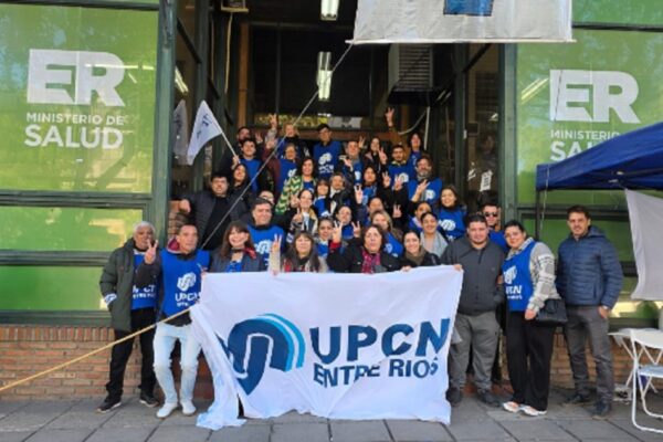 Radio abierta de UPCN frente a Salud: «Tenemos que estar todos unidos»