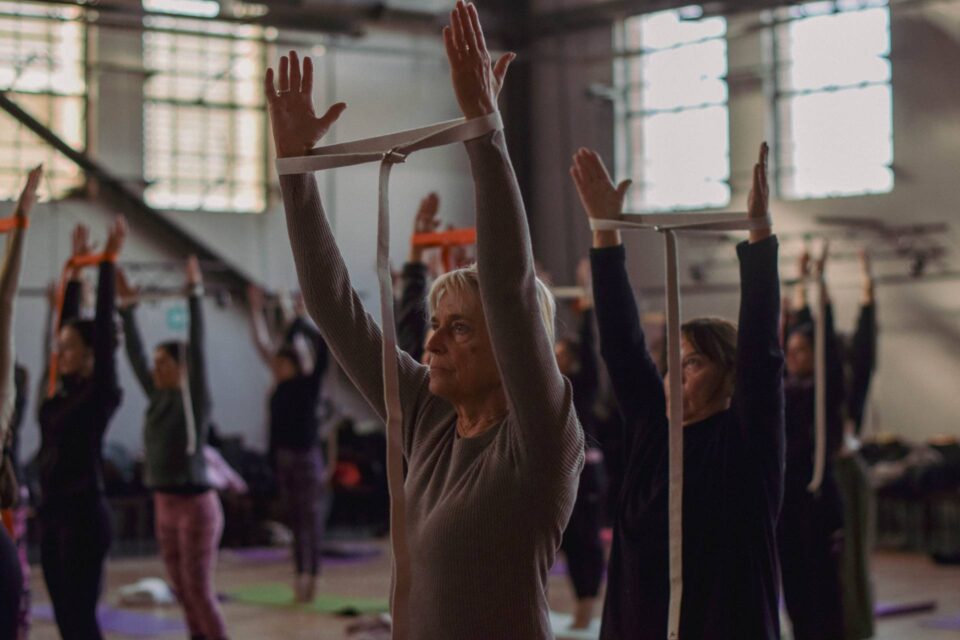 Más de 700 personas participaron de la celebración del Día Internacional del Yoga en Paraná