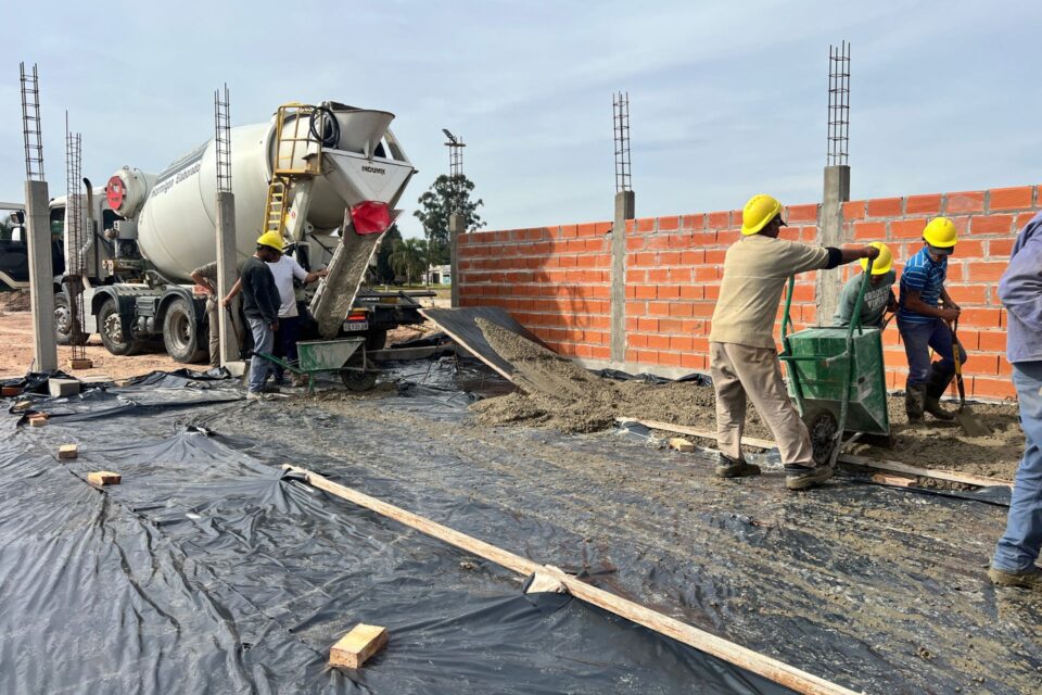 La construcción de una nueva escuela en San Salvador beneficiará a más de 500 estudiantes