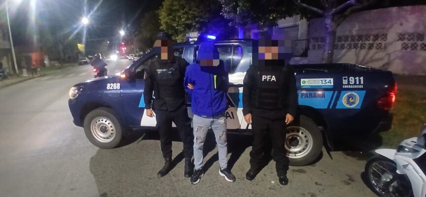 Detuvieron a un hombre con cocaína y secuestraron droga, dinero y una moto en Paraná