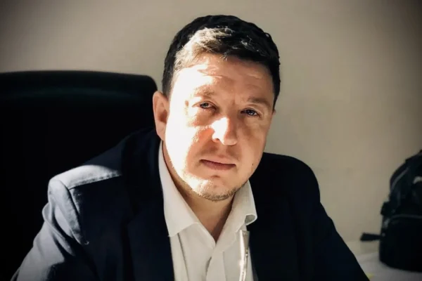 Fermín Tristán rompe el molde: dejó su cargo en Prensa y se lanza a disputar la intendencia de Paranacito