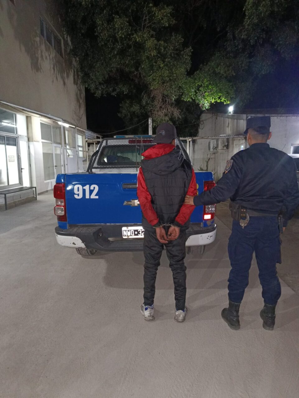 Amenazó con prender fuego un vehículo y fue detenido en Paraná