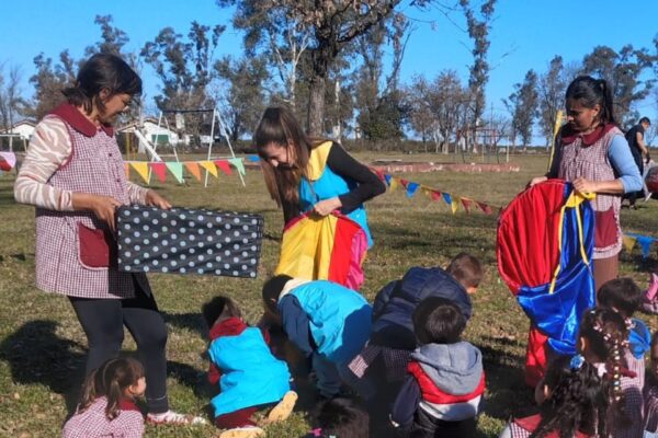 El CGE capacita a docentes de nivel inicial en lenguaje y alfabetización
