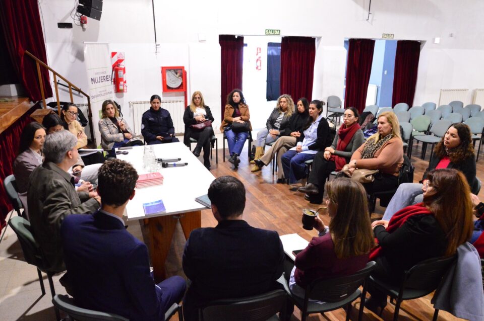 Entre Ríos desarrolla una herramienta digital para orientar ante situaciones de violencia de género