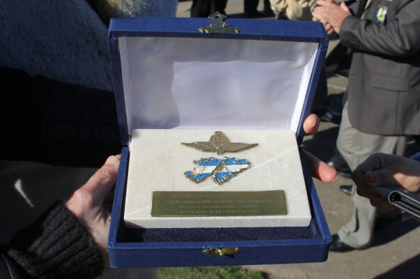 Hospital San Martín de Paraná recibió un reconocimiento de la Fuerza Aérea Argentina