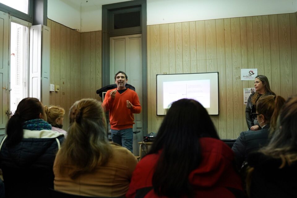 Comenzó una nueva formación para asistentes de personas con discapacidad en Paraná