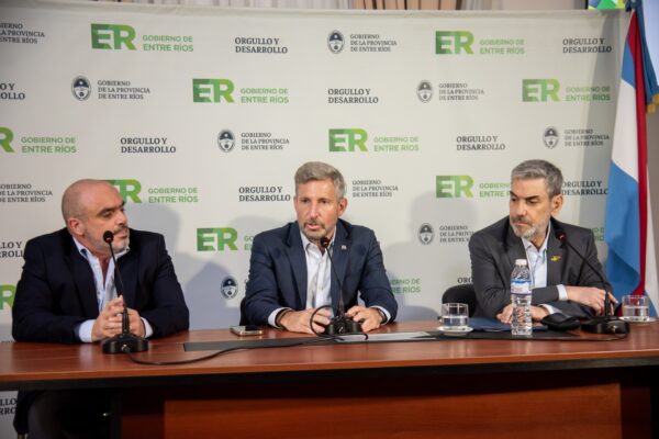 Frigerio destacó el acuerdo con ANSES por 0.000 millones para Entre Ríos
