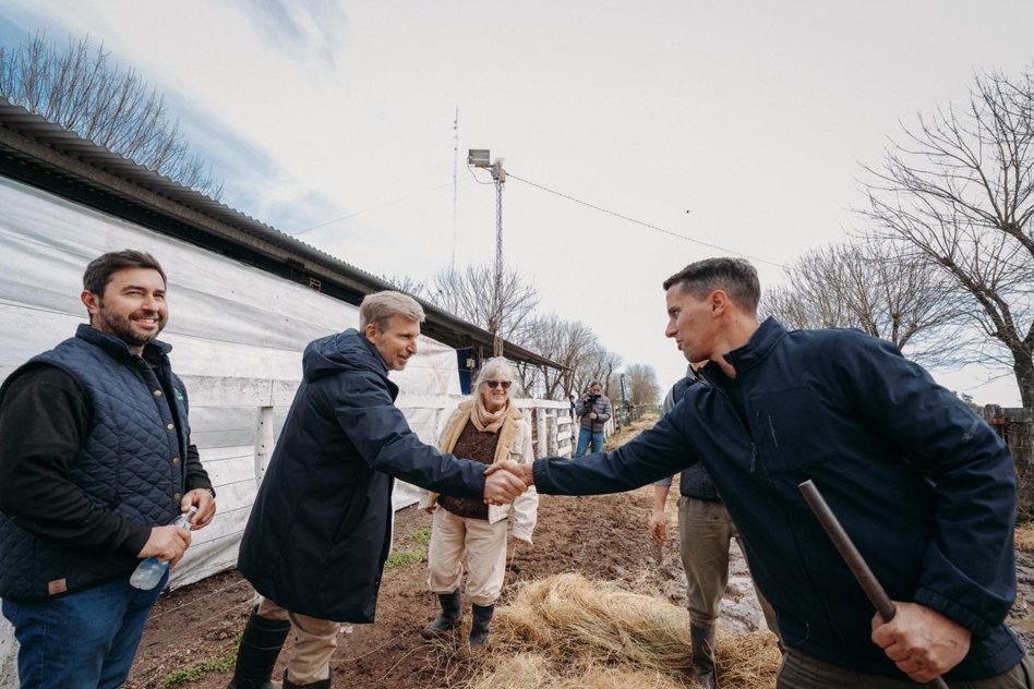 El gobernador recorrió la 43° Expo Rural de Colón y destacó las políticas de acompañamiento al sector productivo