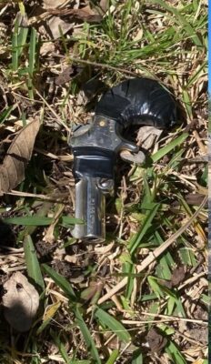 Detuvieron a un joven tras una supuesta detonación de arma de fuego frente al Hospital Escuela de Salud Mental