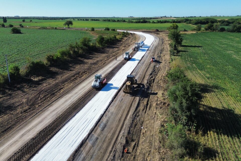 Financiamiento internacional: Entre Ríos impulsa obras viales, saneamiento y producción