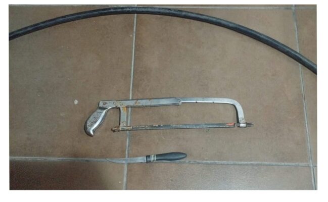 Dos menores fueron demorados cuando intentaban sustraer cableado telefónico