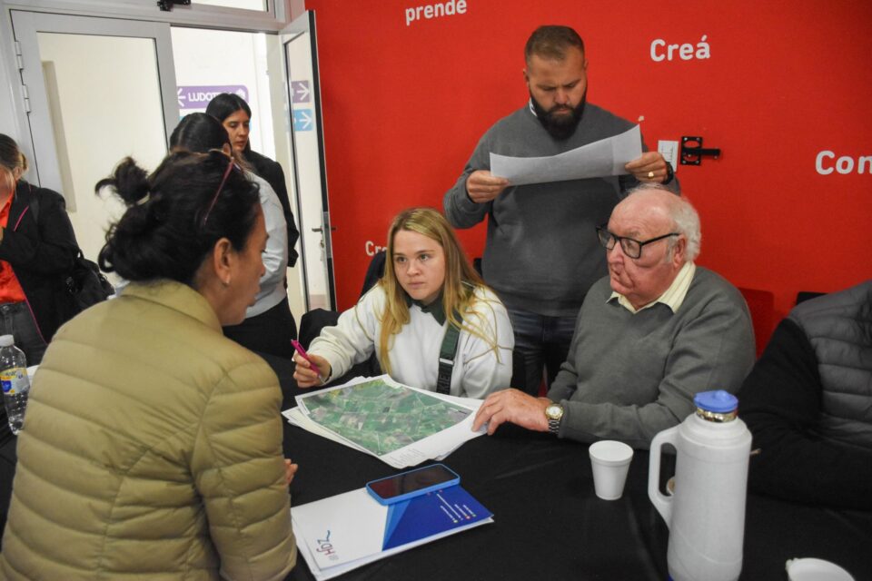 Avanzan en la definición de proyectos para impulsar el desarrollo microrregional en Entre Ríos