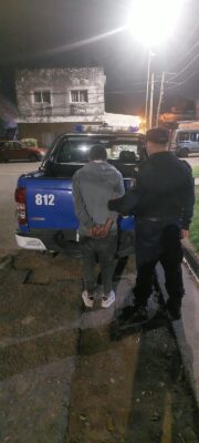 Detuvieron a un hombre dentro de una vivienda tras un aviso por ruidos